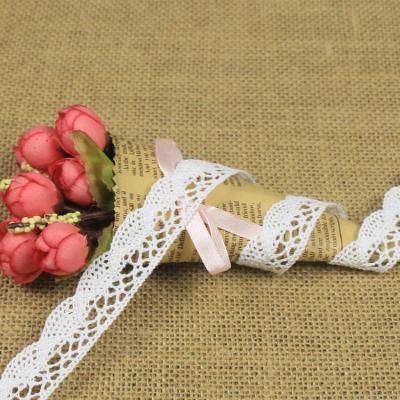 China Viable Cotton Crochet Collar Lace Wholesale Crochet Trimming 2CM Cotton Embroidery Lace for sale