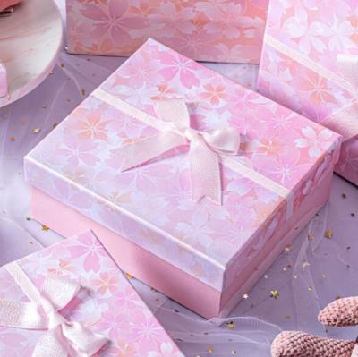 Cina scatola d'imballaggio amichevole d'imballaggio di lusso di Eco di rosa del contenitore di regalo del cartone di 1.5-3mm in vendita