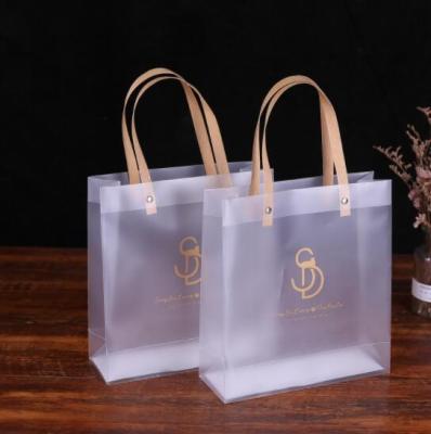 Cina Il PVC Tote Bag traslucido dei pp 40x11x35cm ha riciclato per acquisto in vendita