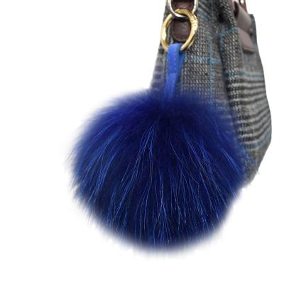 China Lightweight Genuine Raccoon Fur Pompoms Key Chain Bag Charm Fluffy Pompoms for sale