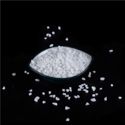 China Refractory Artificial Corundum Tabular Alumina 99.2% Pure Sintered Alpha Alumina Material for sale