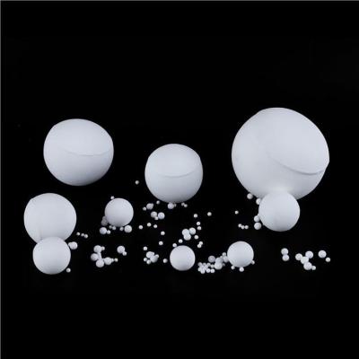 China Mining Alumina Ceramic Grinding Balls Superior Grinding And Milling Performance for sale