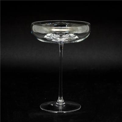 China Single Blown Product 232ml Crystal Glassware Blown Wine Glass BF409 for sale