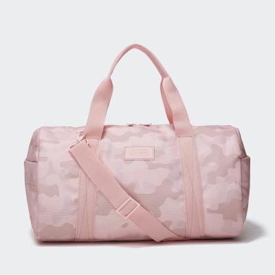 China Portable Pink Camouflage Waterproof Oxford Round Fleece Outdoor Bags for sale