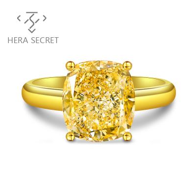 China Cushion Cut CLASSIC High Quality Fork Setting Jewelry 18k Gold Natural Diamond Jewelry for sale