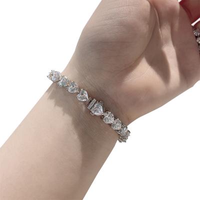 China New Environmental Friendly Iced Out Tennis Bracelet Cubic Zircon Silver Color Hearts Charm Chain Bracelet Hip Hop Jewelry For Women for sale