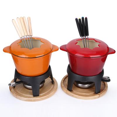 China Sustainable Camping Cast Iron Fondue Pot Set With Fondue Warmer And Forks for sale