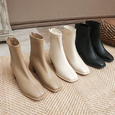 China Winter Fashion Women's Platform Light Long Warm Shoes Women's Medium High Boots Leather Trim Soft Zipper Ladies Ankle Boots for sale