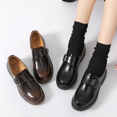 China New Retro One Step Customized Anti-slip Design Round Toe Flat Casual Shoes For Women And Ladies for sale