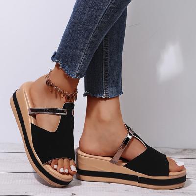 China Fashion Trend Summer Beach Luxury White Chunky Wedge Toe Sandals For Women And Ladies for sale