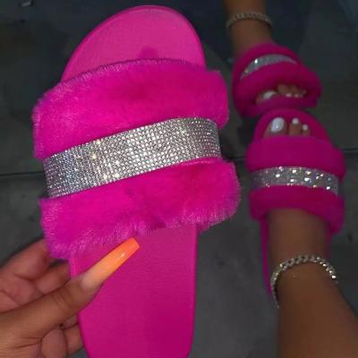 China Fashion Trend Summer Women's Fluffy Rhinestone Sandals Shoes Glitter Diamond Shoes Fur Slippers Women Indoor for sale