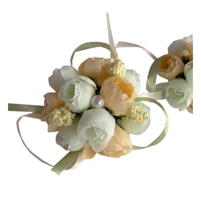 China Mini Flowers Beautiful Corsage Wrist Flower Custom for sale