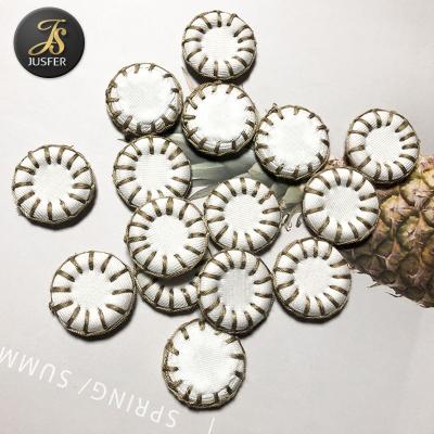 China Viable Custom Sewing Round Buttons Special Buttons Handmade Round Buttons for sale