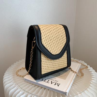 China 2021 Fashion Mini New Fashion Mobile Phone Bag Chain Shoulder Bag Cross - Body Braided Lipstick Bag for sale