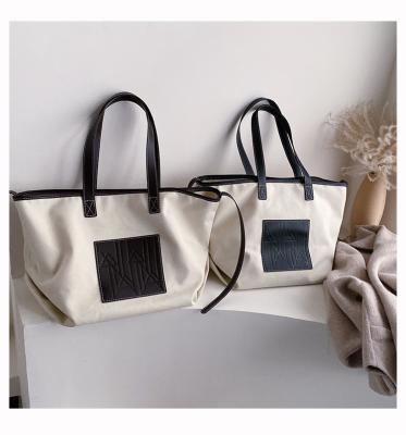 China 2020 new fashion large capacity canvas tote bag fashion tote bag fashion portable canvas shoulder bag for sale