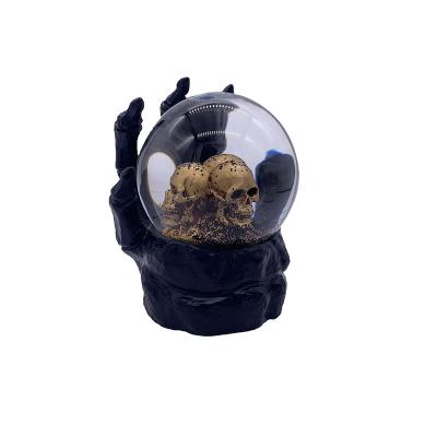 China Global Factory Sells New Products Handmade Craft Skulls Halloween Decoration Resin for sale