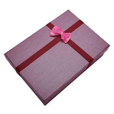 China Recycled materials custom logo cardboard packaging gift box cover and base box for necklace jewelry earing products for sale