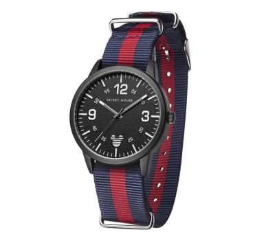 China Water Resistant Factory Selling Unique Nylon Canvas Strap Men Love Quartz Watches With Straps 2021 for sale