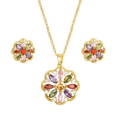 China Free Sample TRENDY Elegant Fashion Personalized Women's Necklace Earrings Jewelry Set 24k Gold Plated for sale