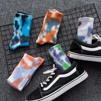 China 2022 New Arrival Fashion Sports Manufacturer Novelty Wholesale Breathable Colorful Crew Socks Unisex Tie Dye Tube Socks 2022 for sale