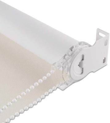 中国 ROMAN Style Sunscreen Roller Blinds 80-200cm Width 100% Polyester 販売のため