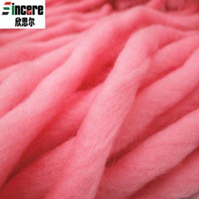 China Plain 100% Polyester Super Bulk Iceland Bulky Yarn For Knitting for sale