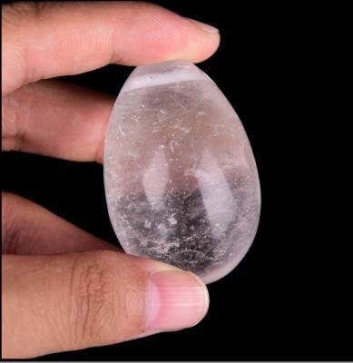 China Natural Europe jade healing gemstone yoni eggs crystal clear egg quartz yoni eggs for sale