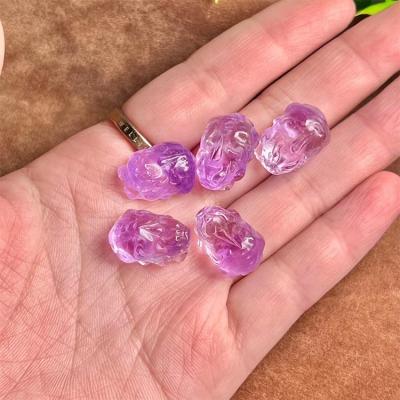 China Other wholesale natural quartz crystal craving small beautiful crystal engraving crafts for necklace pendant for sale