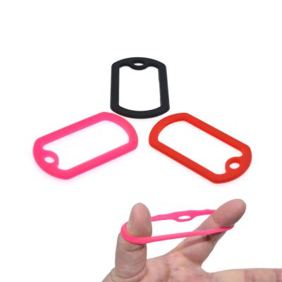 China Viable Wholesale Blank Pet Tags Colored Military Silicone With Elastic Sharpening Dog Tag Muffler for sale