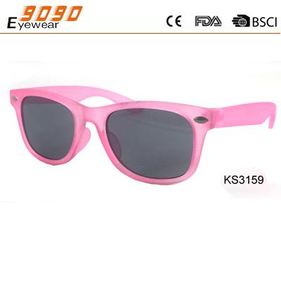 China Children's Sunglasses with Plastic Frame, UV 400 Protection Lens, suitable for girls for sale