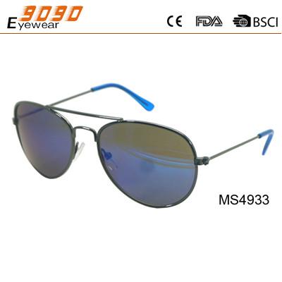 China Nueva llegada y venta caliente de las gafas de sol del metal, lente ULTRAVIOLETA de 400 protecciones en venta