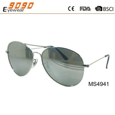 China Estilo raban de las nuevas gafas de sol del estilo, hecho del metal, conveniente para los hombres y las mujeres en venta