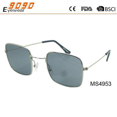 China Gafas de sol clásicas del metal de la moda que seleccionan, lente ULTRAVIOLETA de 400 protecciones, de alta calidad en venta