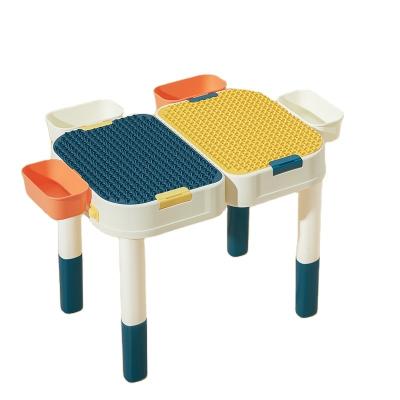 China BabyGo Plastic Building Blocks Educational Kids Toys Steer Slide Blocks DIY Bricks Toys For Kids Collocation Building Play Table for sale