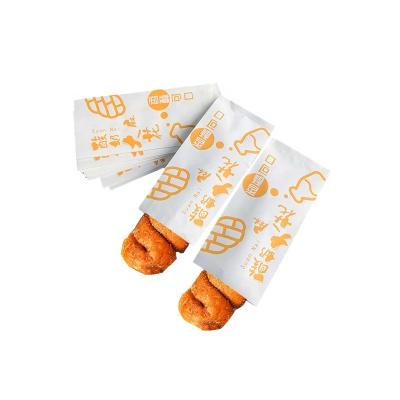 China Small Size Fried Chips Packaging Disposable French Fried Chips Packaging Greaseproof Food Paper Bag Food Carrier Pack for sale