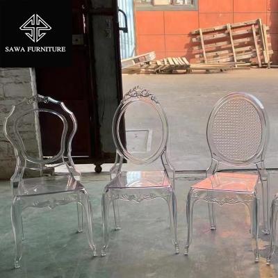 China Modern Romantic Louis Stackable Ghost Clear Resin Acrylic Dining Modern Design Transparent Plastic Chiavari Chair For Wedding Events for sale