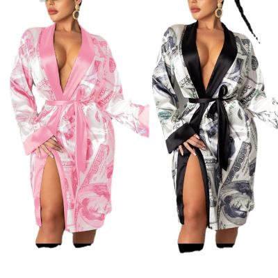 China 2021 Hot Selling Breathable Long Pajamas Women's Silk Bathrobe Home Wear Silk Robes for sale