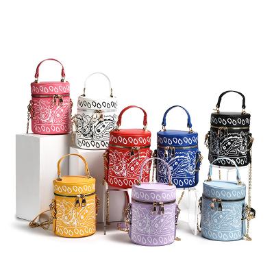 China Hot Selling 2021 Newest High Quality Ladies Fashion Print Shoulder Sling Clutch Purse Bucket Bags For Woman for sale