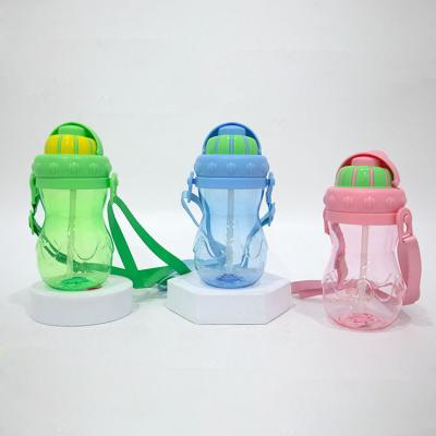 China 330ml BPA Leak Proof Kids Viable Free Water Bottle Plastic Picnic Sports Suction Cup With Straws For School for sale