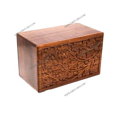 China Wholesale American Style Customized Memorable Cremation Mango Wood Urn For Ashes Wooden Burial Human Urn for sale