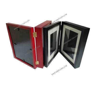 China Viable Custom Design Photo Frame MDF Cherry Finish Pet Photo Urn Low Cost New for sale