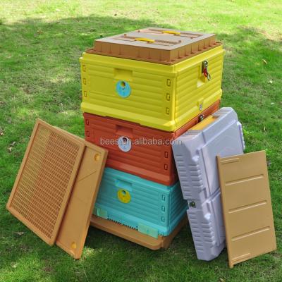 China Newest Farms Beekeeping Equipment 10 Frames Plastic Bee Hive Thermo Hive for sale