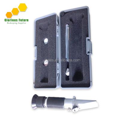 China Optical Type Honey Refractometer China Beekeeping Farm Equipment for sale