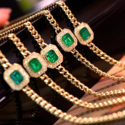 China Women Natural Emerald Cuban Link Bracelet VVS Diamond Cuban Link Bracelet For Hiphop Fashion 18K Solid Gold for sale