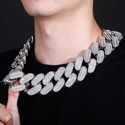 China Oversized Hiphop 39MM Hip Hop Iced Out Diamond Cuban Link Necklace For Cuban Link Wand Lab Chain Men for sale