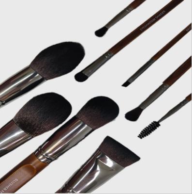 China Angular blush hot sale new popular fashion trends luxury professional makeup brush set for sale