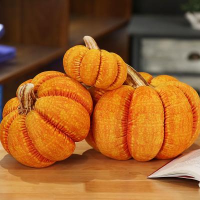 China Simulation Pumpkin Plush Pillow Decoration Halloween Comfortable Funny Home Pumpkin Stuffed Pillow for sale