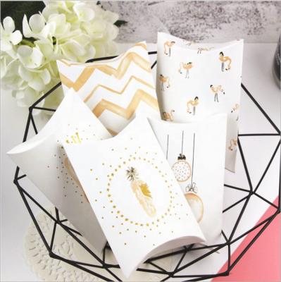 China 2020 New Recycled Material Design Flamingo Chocolate Candy Cookie Christmas Wedding Party Favor Gift Pillow Packaging Box for sale