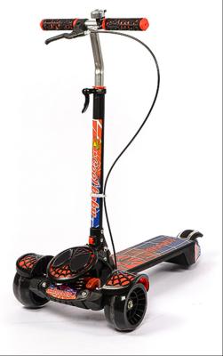 China 2 en 1 Spider Man Los niños patean scooters en venta