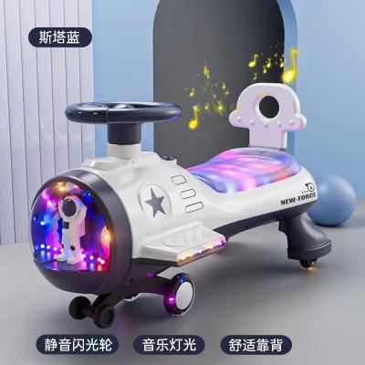 Cina OEM ruote in PU guidare su giocattolo Wiggle Car con un clic Musica e gioco di luce in vendita